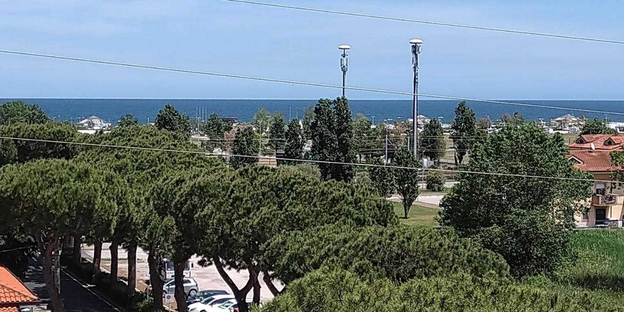 Appartamento Vista Mare Misano Adriatico Εξωτερικό φωτογραφία